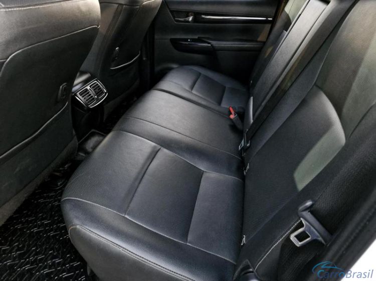 Champs Motors | Hilux  20/20 - foto 10