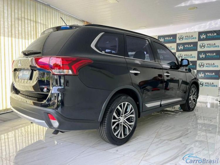 Villa Motors | Outlander  16/16 - foto 2