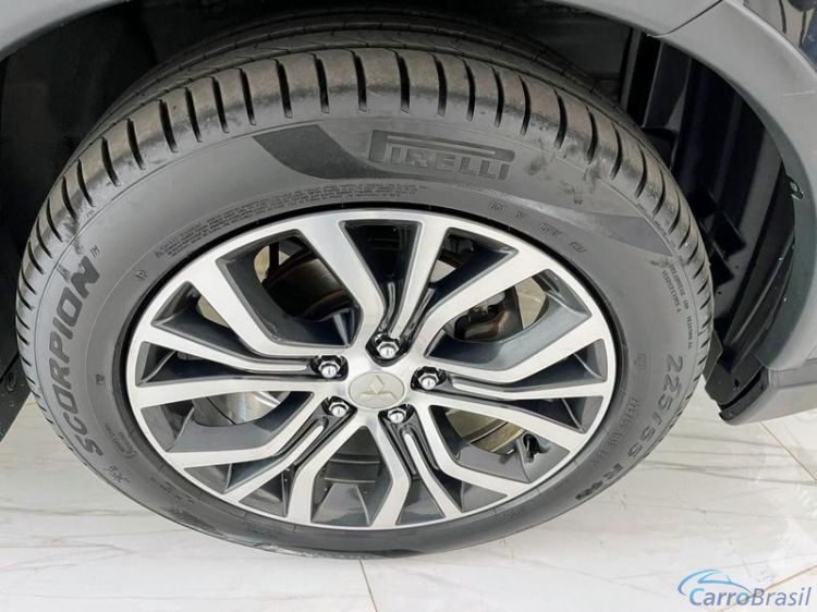 Villa Motors | Outlander  16/16 - foto 7