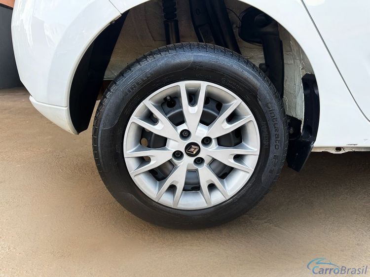 3D Multimarcas | Sandero 1.0 12V SCE AUTHENTIQUE 16/17 - foto 10