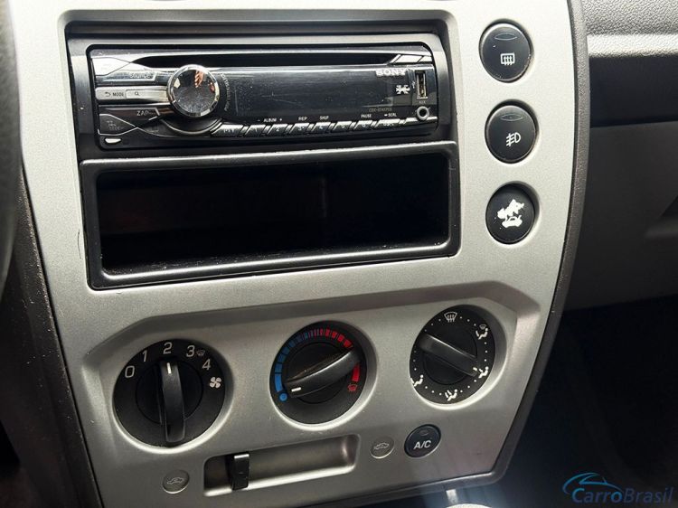 3D Multimarcas | Fiesta Hatch 1.6 MPI CLASS HATCH 8V 11/12 - foto 9