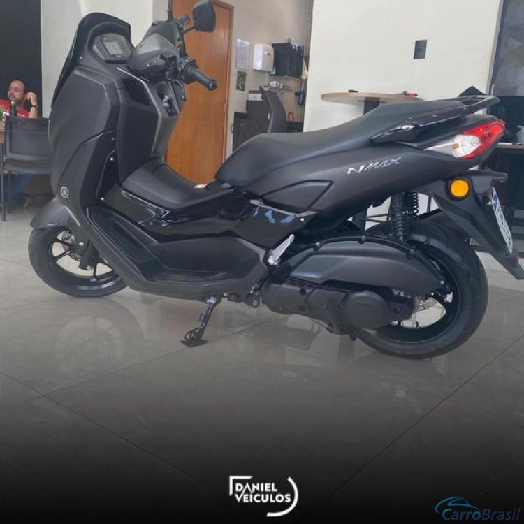 Daniel Veculos | N-Max 160  20/21 - foto 4