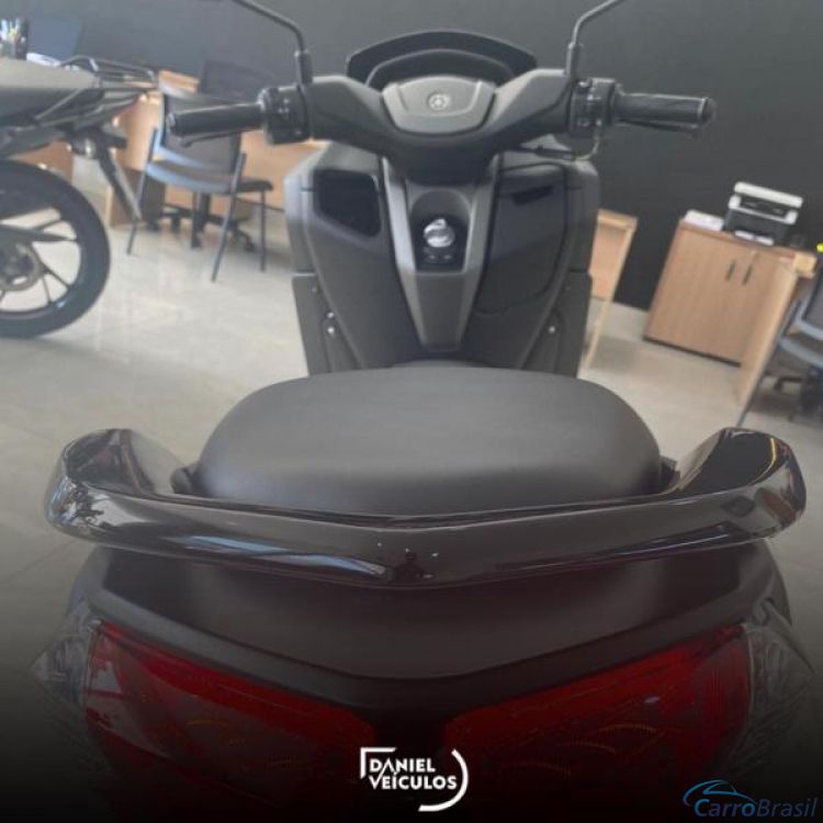 Daniel Veculos | N-Max 160  20/21 - foto 6