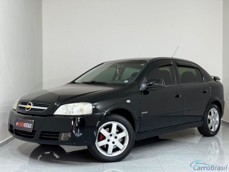 Edgiro Veculos | Astra Hatch  08/08 - foto 2