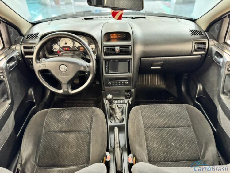 Edgiro Veculos | Astra Hatch  10/11 - foto 10