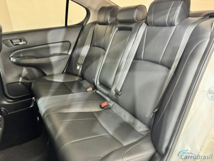 Edgiro Veculos | City  23/24 - foto 9