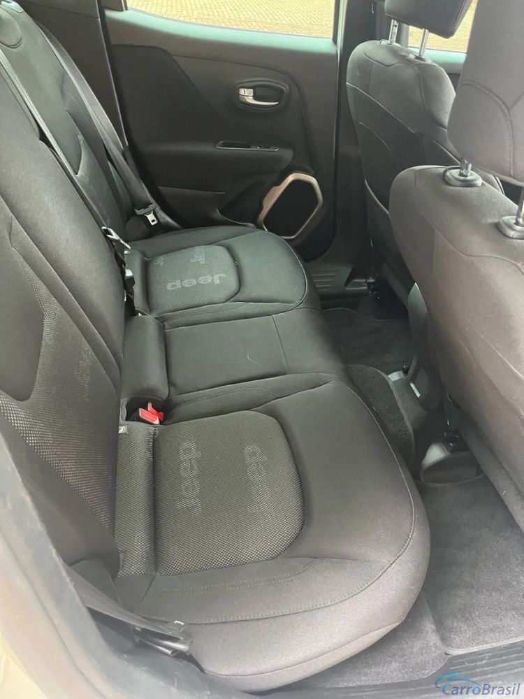 AutoCar RP | Renegade 1.8 16V FLEX 4P AUTOMTICO 18/18 - foto 7