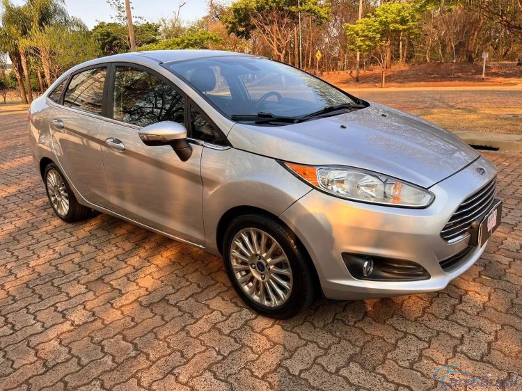 AutoCar RP | Fiesta Sedan 1.6 TITANIUM PLUS SEDAN 16V FLEX 4P POWERSHIFT 14/15 - foto 2