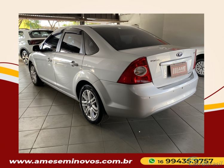 Ame Seminovos | Focus 2.0 GLX SEDAN 16V FLEX 4P AUTOMTICO 13/13 - foto 2