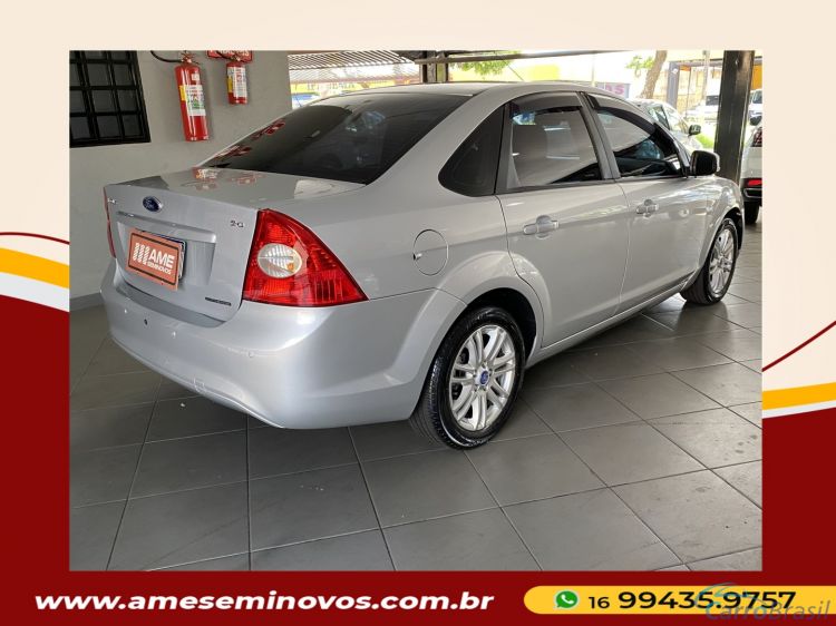 Ame Seminovos | Focus 2.0 GLX SEDAN 16V FLEX 4P AUTOMTICO 13/13 - foto 4