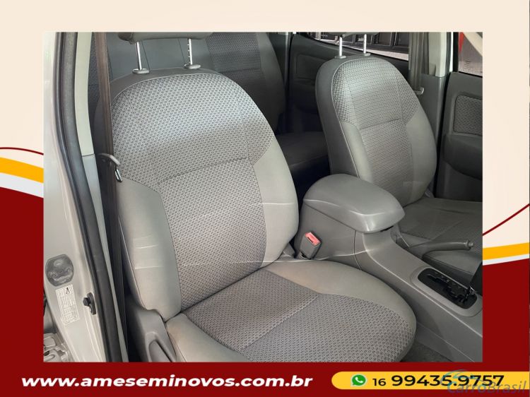 Ame Seminovos | Hilux 2.7 SR 4X2 CD 16V GASOLINA 4P AUTOMTICO 10/10 - foto 10