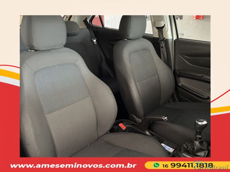 Ame Seminovos | Onix 1.0 MPFI JOY 8V FLEX 4P MANUAL 17/18 - foto 9