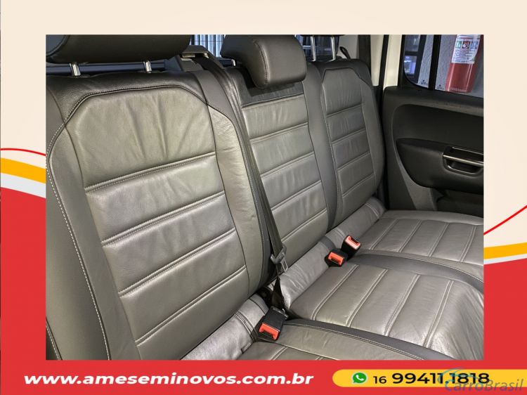 Ame Seminovos | Amarok 2.0 HIGHLINE 4X4 CD 16V TURBO INTERCOOLER DIESEL 4P AUTOMÁTICO 17/17 - foto 8