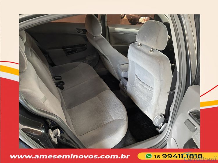 Ame Seminovos | Vectra 2.0 MPFI ELEGANCE 8V 140CV FLEX 4P AUTOMÁTICO 11/11 - foto 9