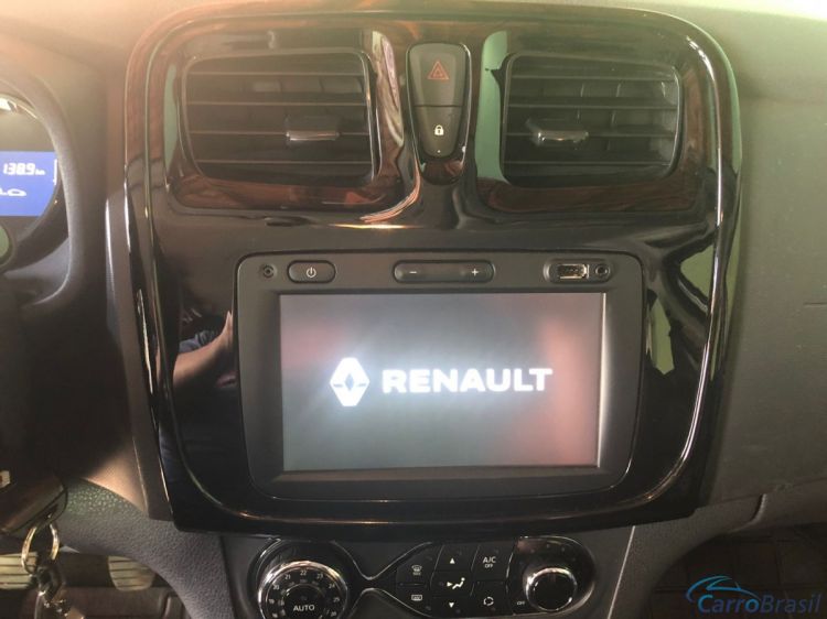 Fabio Sanchez Ribeiro | Sandero 1.6 16V SCE Stepway EASY-R 4P. 17/18 - foto 4