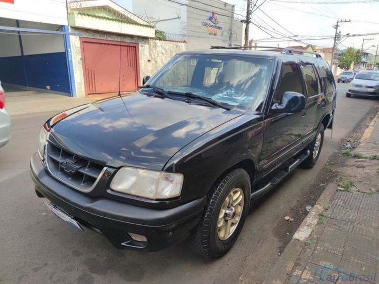 Blazer 4.3 V6 Aut. 4P. em Ribeirão Preto Gasolina 00/00 Preto