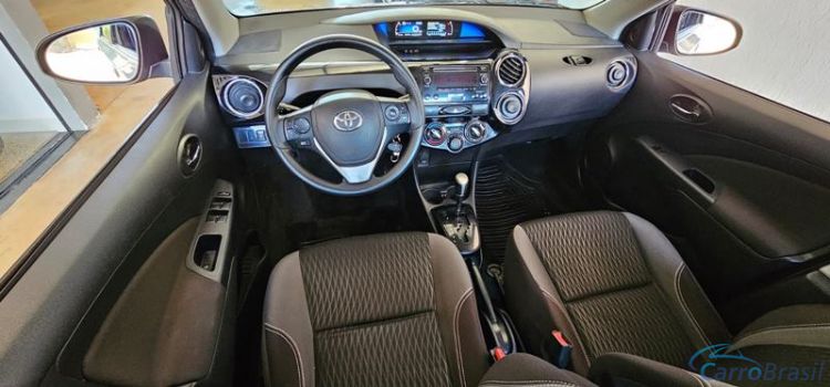 Unicar Veculos | Etios Sedan Xplus 1.5 Aut. 4P.  19/20 - foto 3