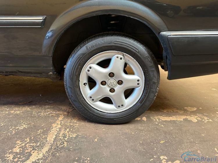 1010 Veículos | Santana 1.8 4P. 88/88 - foto 8