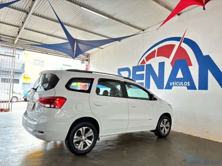 Renan Veículos | Spin 1.8 Premium 7 Lugares 8V Aut. 4P. 22/23 - foto 2