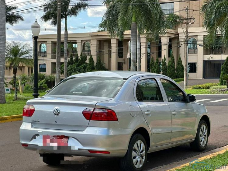 A&T Veículos RP | Voyage 1.0 4P. 16/16 - foto 2