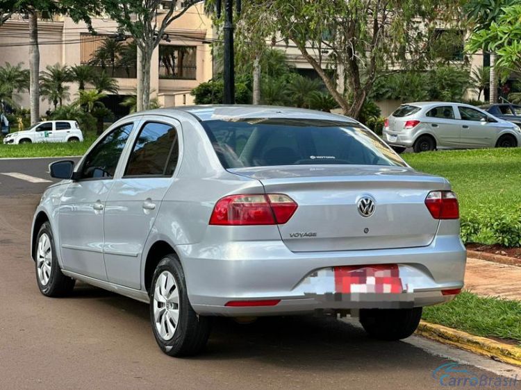 A&T Veículos RP | Voyage 1.0 4P. 16/16 - foto 7