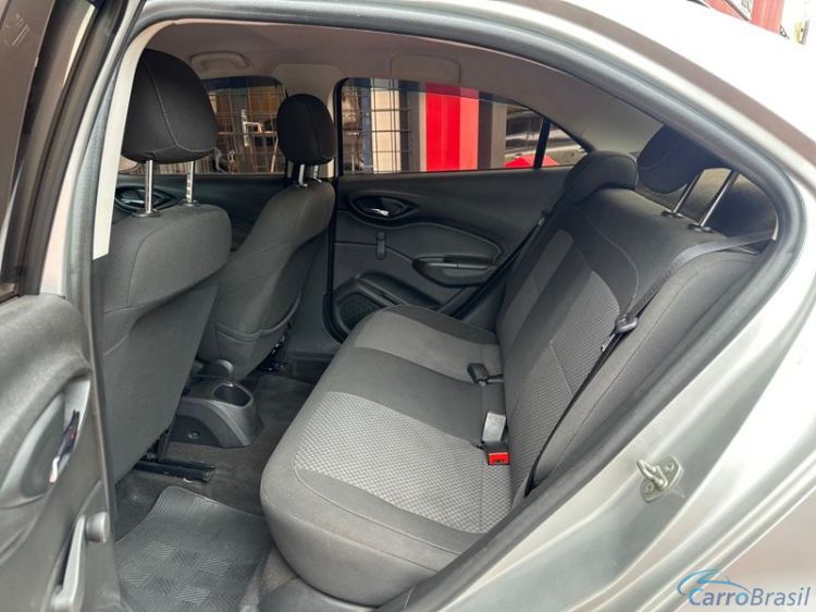 Meta Veículos | Prisma 1.4 LT A/T U.D 18/18 - foto 5