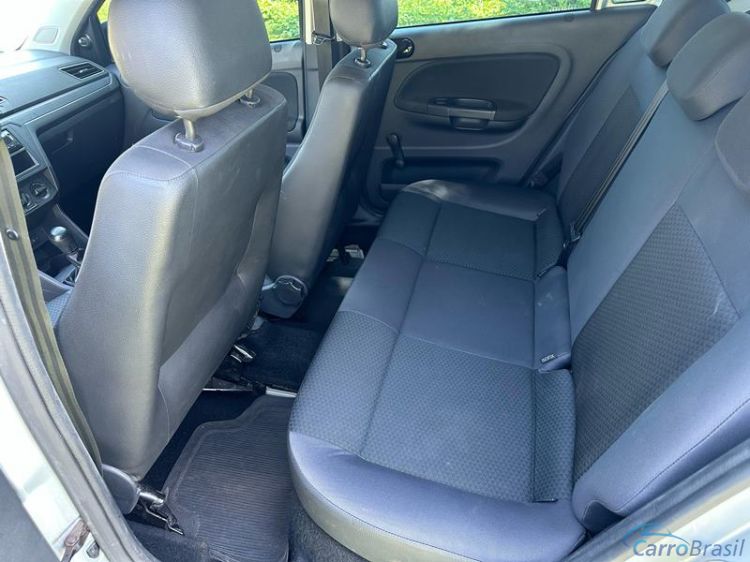 A&T Veículos RP | Gol G7 1.0 4P. 23/23 - foto 5