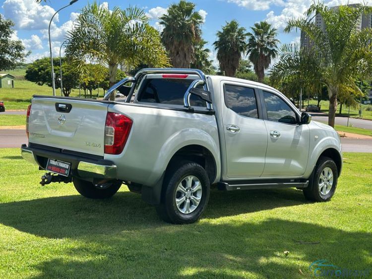 A&T Veículos RP | Frontier 2.4 SE 4X4 Aut. 4P. 18/18 - foto 10