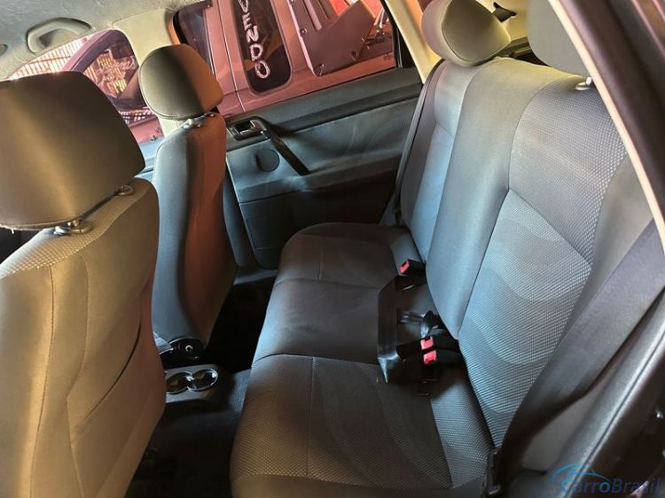 Ney Automóveis | Polo Hatch 1.6 4P. 08/09 - foto 5