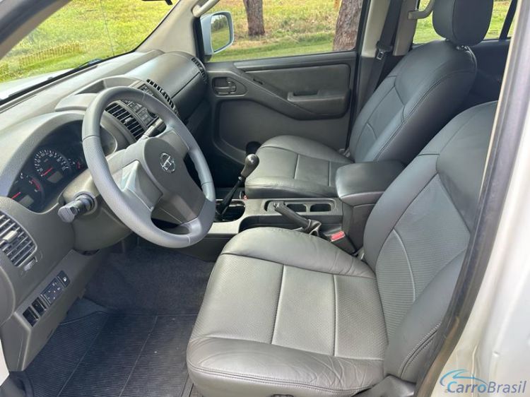 A&T Veículos RP | Frontier XE 2.5 Turbo CD 4X2 4P. 13/13 - foto 3