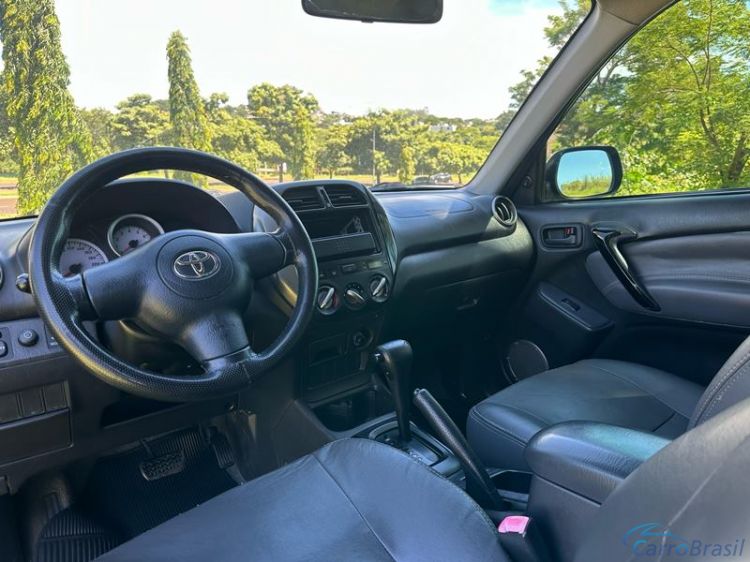 A&T Veículos RP | RAV 2.0 4X4 16V Aut. 4P. 05/05 - foto 3