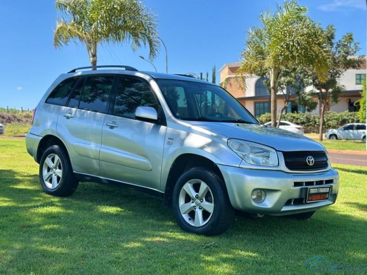 A&T Veículos RP | RAV 2.0 4X4 16V Aut. 4P. 05/05 - foto 1