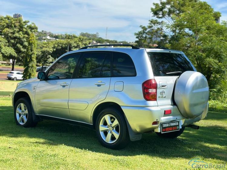 A&T Veículos RP | RAV 2.0 4X4 16V Aut. 4P. 05/05 - foto 2