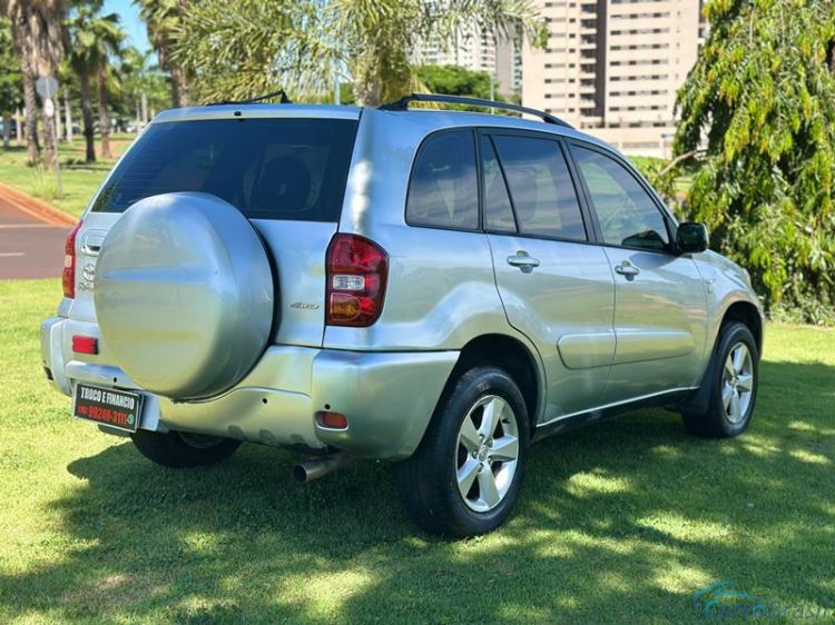 A&T Veículos RP | RAV 2.0 4X4 16V Aut. 4P. 05/05 - foto 9