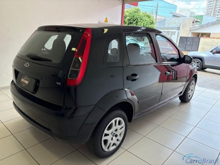 Triauto Veículos | Fiesta Hatch Fiesta 1.6 Rocan flex completo 13/14 - foto 4