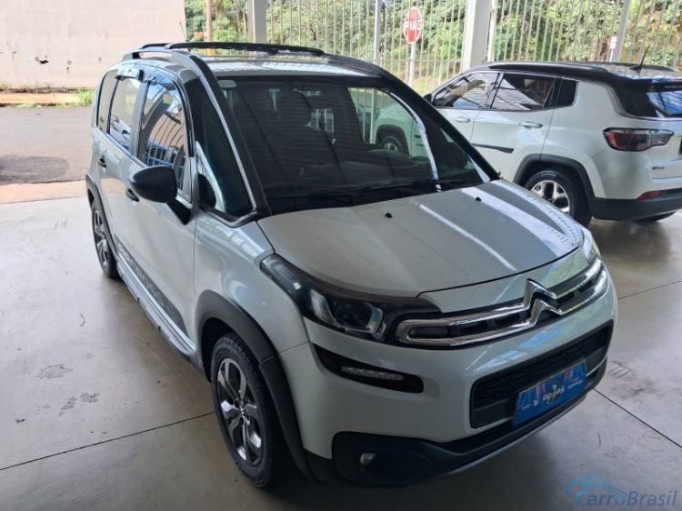 Lud-Car Veículos | Air Cross 1.6 FELLING AUTOMÁTICA 15/16 - foto 3