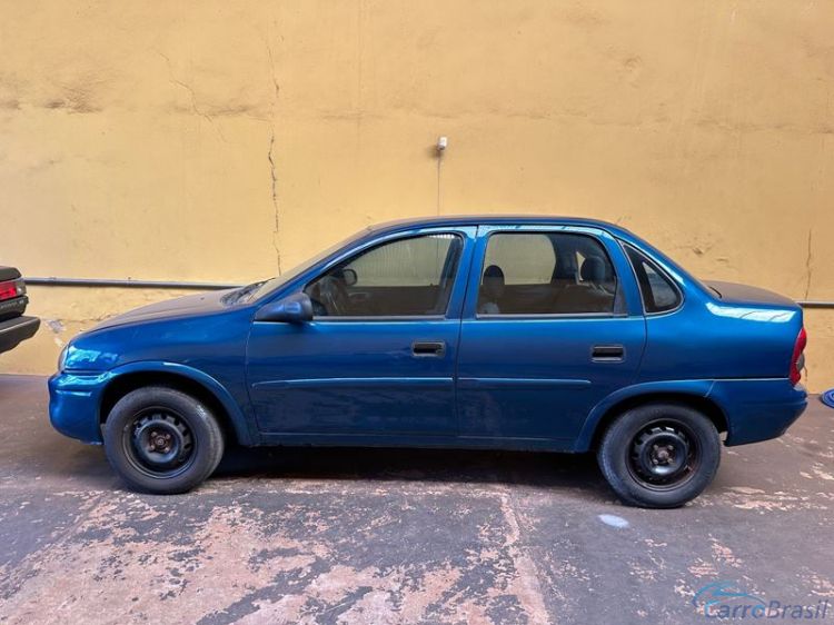 1010 Veículos | Corsa Sedan 1.0  4P.  02/02 - foto 4