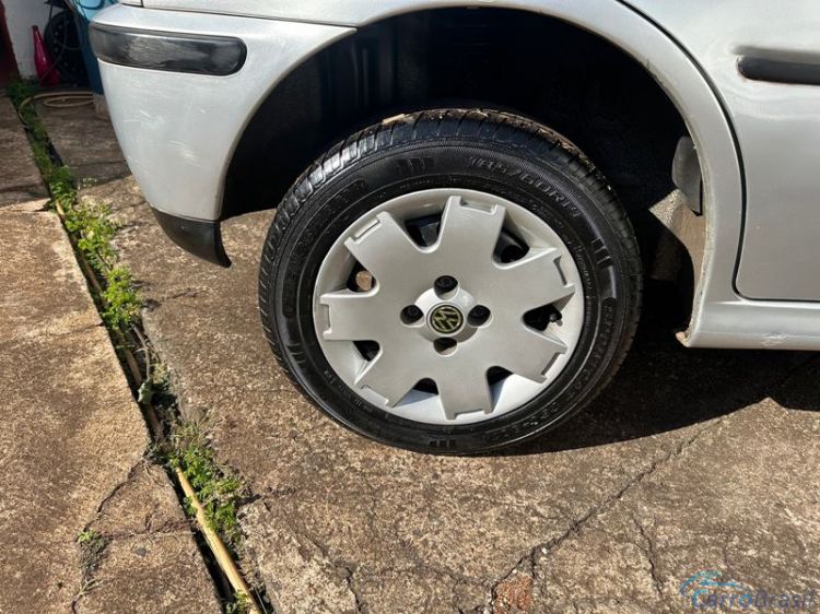 Meta Veículos | Gol G3 1.0 Plus 8V.+AR+D.Hidr. 02/02 - foto 6