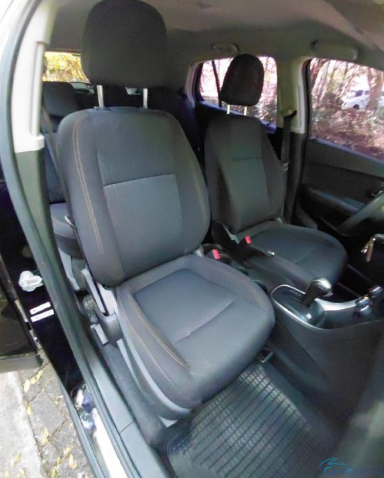 Veicar Multimarcas | Tracker LT 18/18 - foto 4