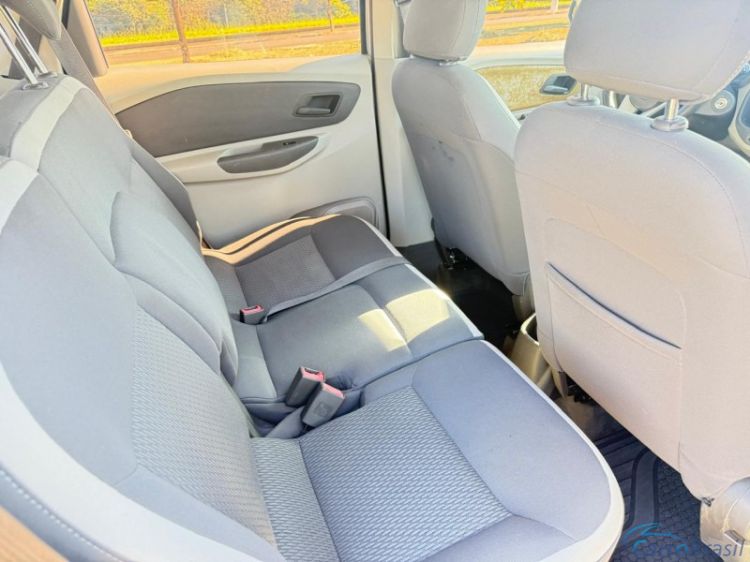 1000Ser Automóveis | Spin LT 1.8 7 LUGAR 14/14 - foto 8