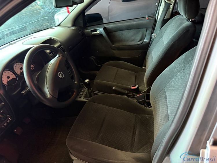 Unna Veículos | Astra Sedan 2.0 Advantage 4P. 09/10 - foto 6