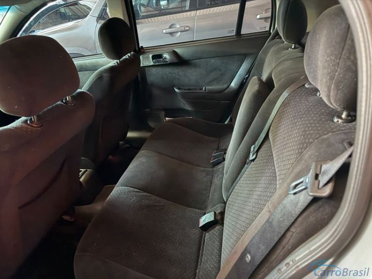 Unna Veículos | Astra Sedan 2.0 Advantage 4P. 09/10 - foto 5