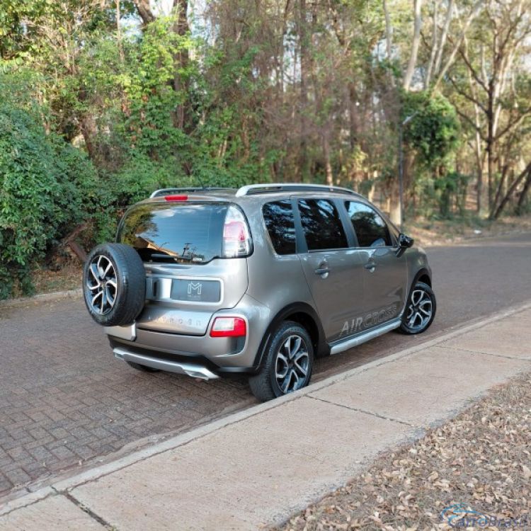 Veicar Multimarcas | Air Cross 1.6 Glx automatico 13/13 - foto 2
