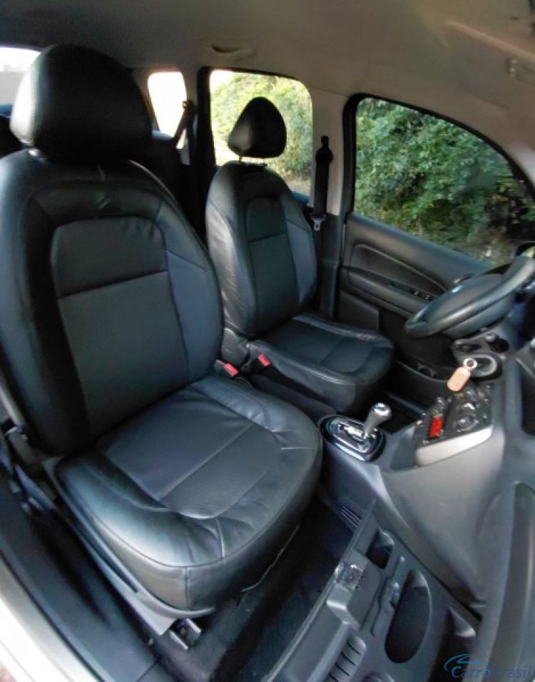 Veicar Multimarcas | Air Cross 1.6 Glx automatico 13/13 - foto 9