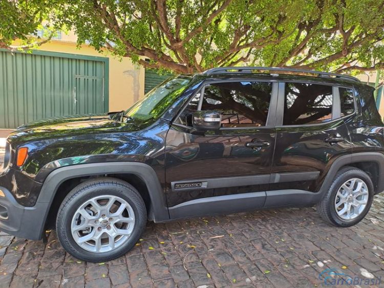 Victor Veículos | Renegade Longitude 1.8 Aut. 4P. 16/16 - foto 7