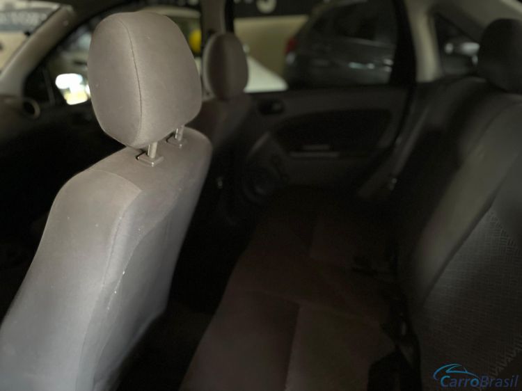 Ceará Autozero | Fiesta Sedan 1.0 07/07 - foto 8