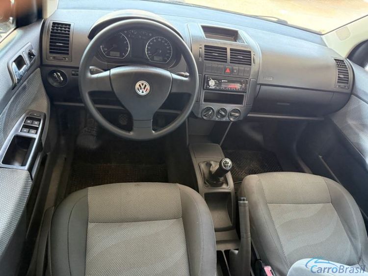 FastMotors | Polo Sedan 1.6 Plus Totalflex 4P. 09/10 - foto 3