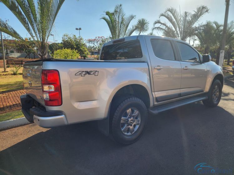 Brekar Veículos | S-10 Advantage 16/16 - foto 2