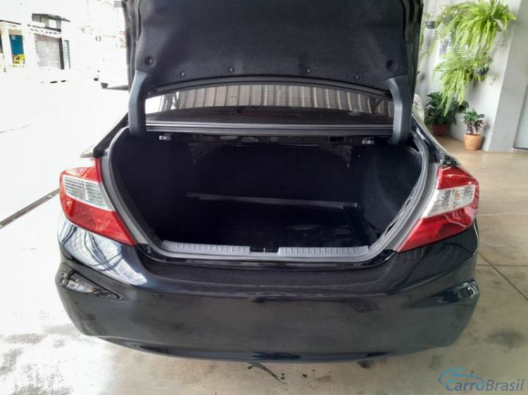Gabaldo Veículos | Civic EXS 1.8 Aut. 4P. 12/12 - foto 9