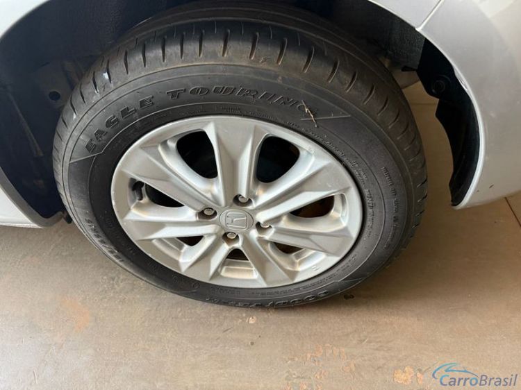 Unna Veículos | Fit 1.4 LX 4P. 13/13 - foto 6